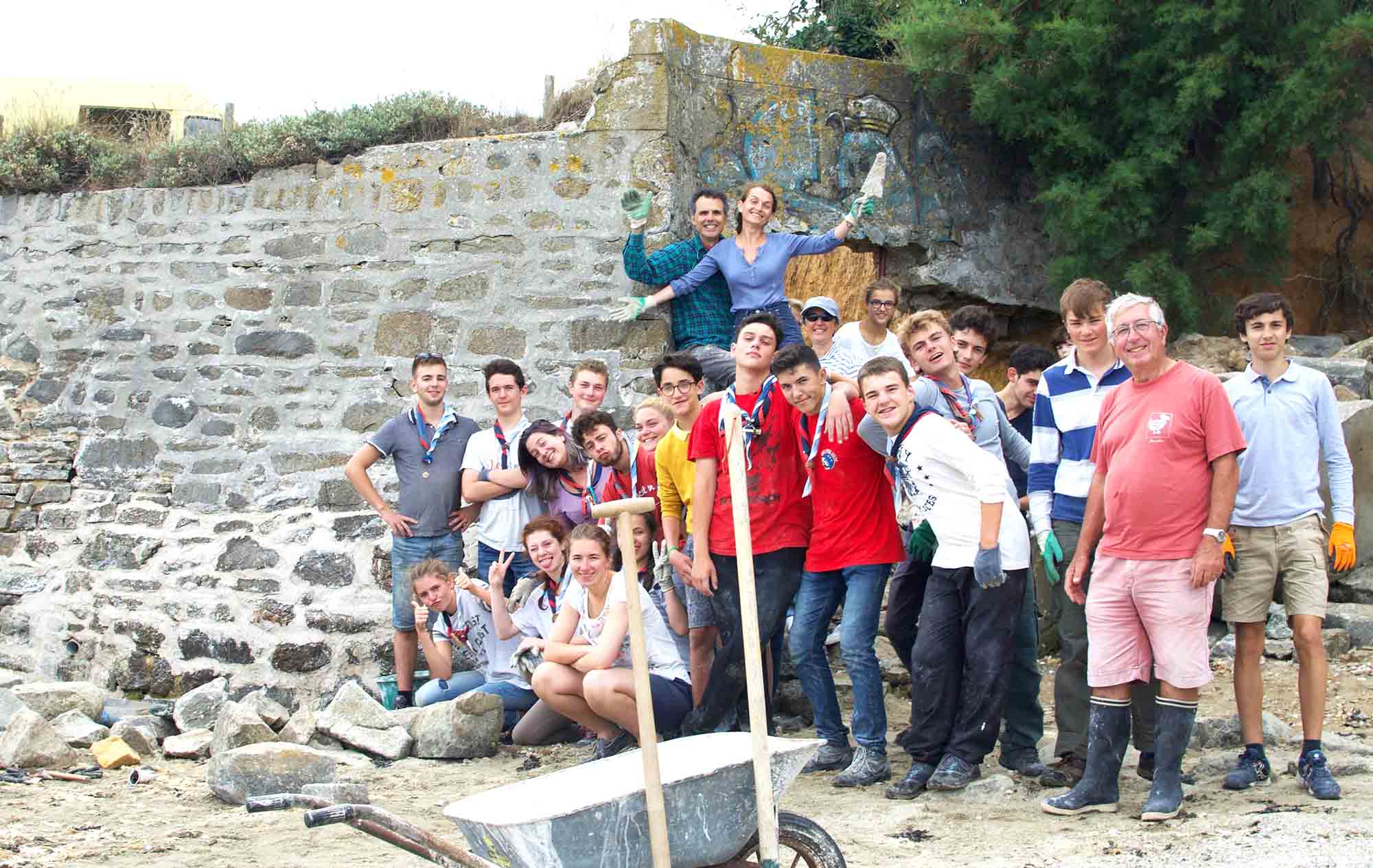 scouts chantier restauration digue redoute de Morsalines